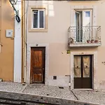 Loft Bica Com Vista O Rio Lisboa