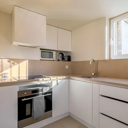 Loft Bica Com Vista O Rio * 리스본