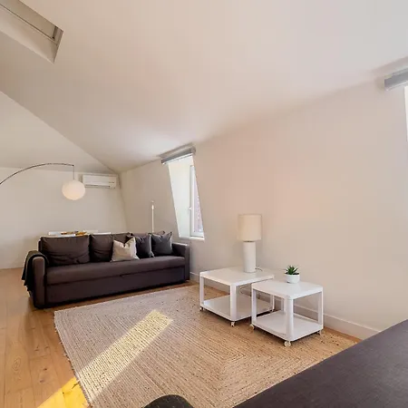 Loft Bica Com Vista O Rio アパート リスボン