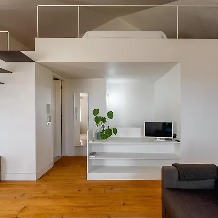 Loft Bica Com Vista O Rio アパート *